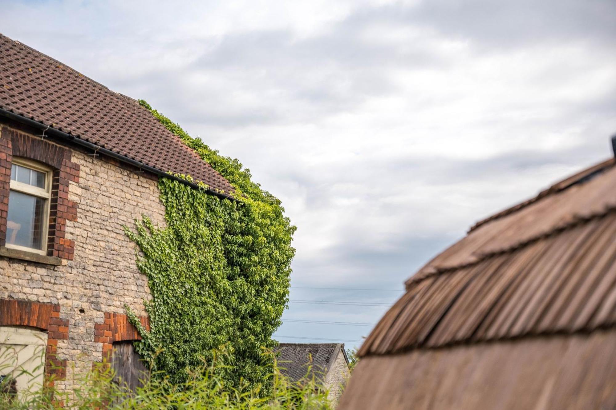 Sawcliffe Manor Country House With Spa, Free Parking, Catering, Self Checkin, Farmstay Сканторп Экстерьер фото